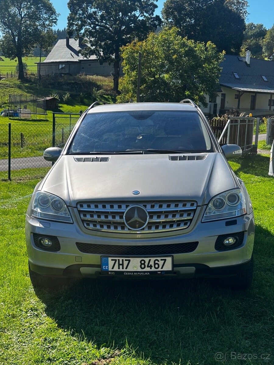 Mercedes-Benz Třídy M 3,0   ML320CDI