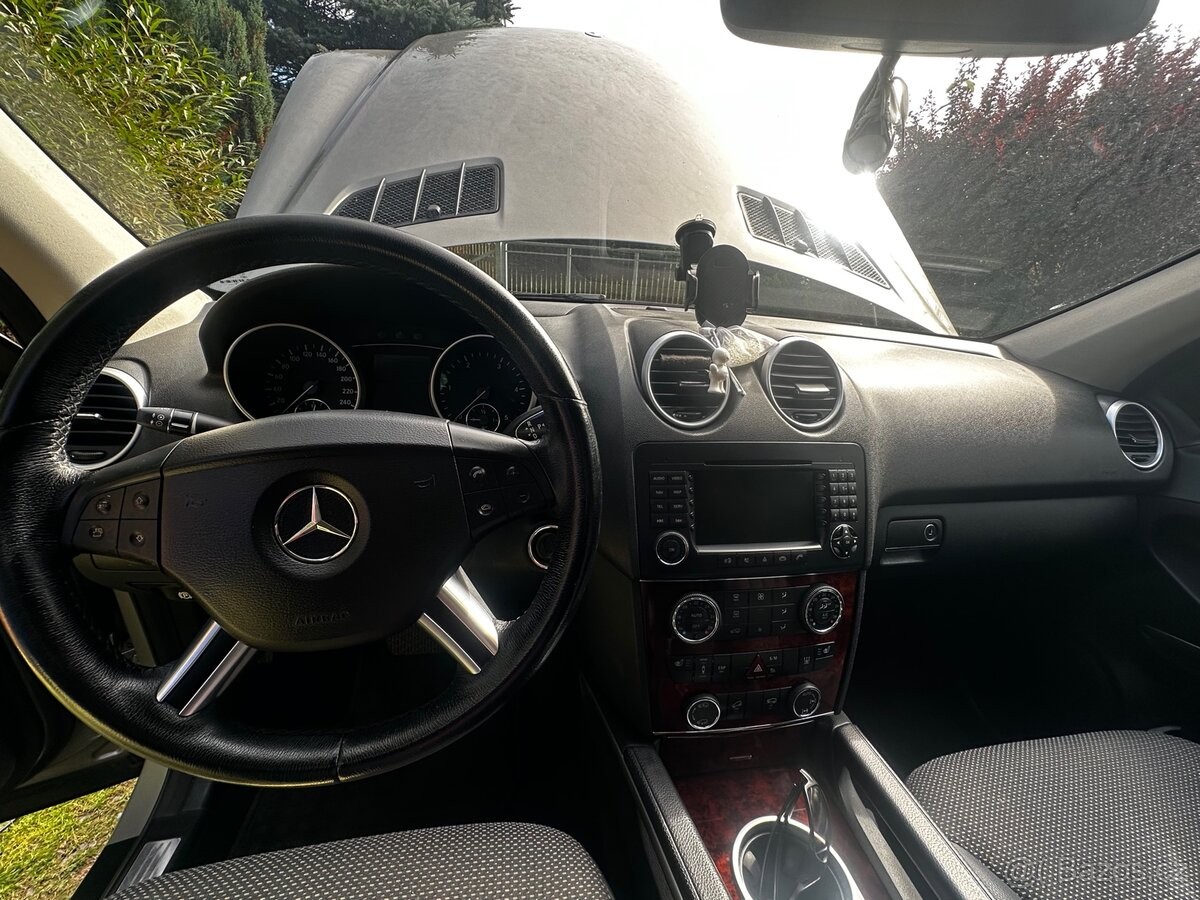 mercedes-benz-tridy-m-3-0-ml320cdi - 1