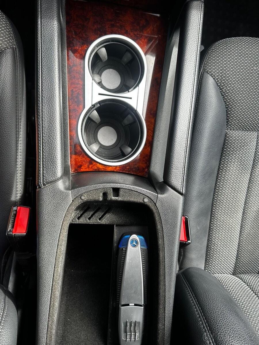 mercedes-benz-tridy-m-3-0-ml320cdi - 2
