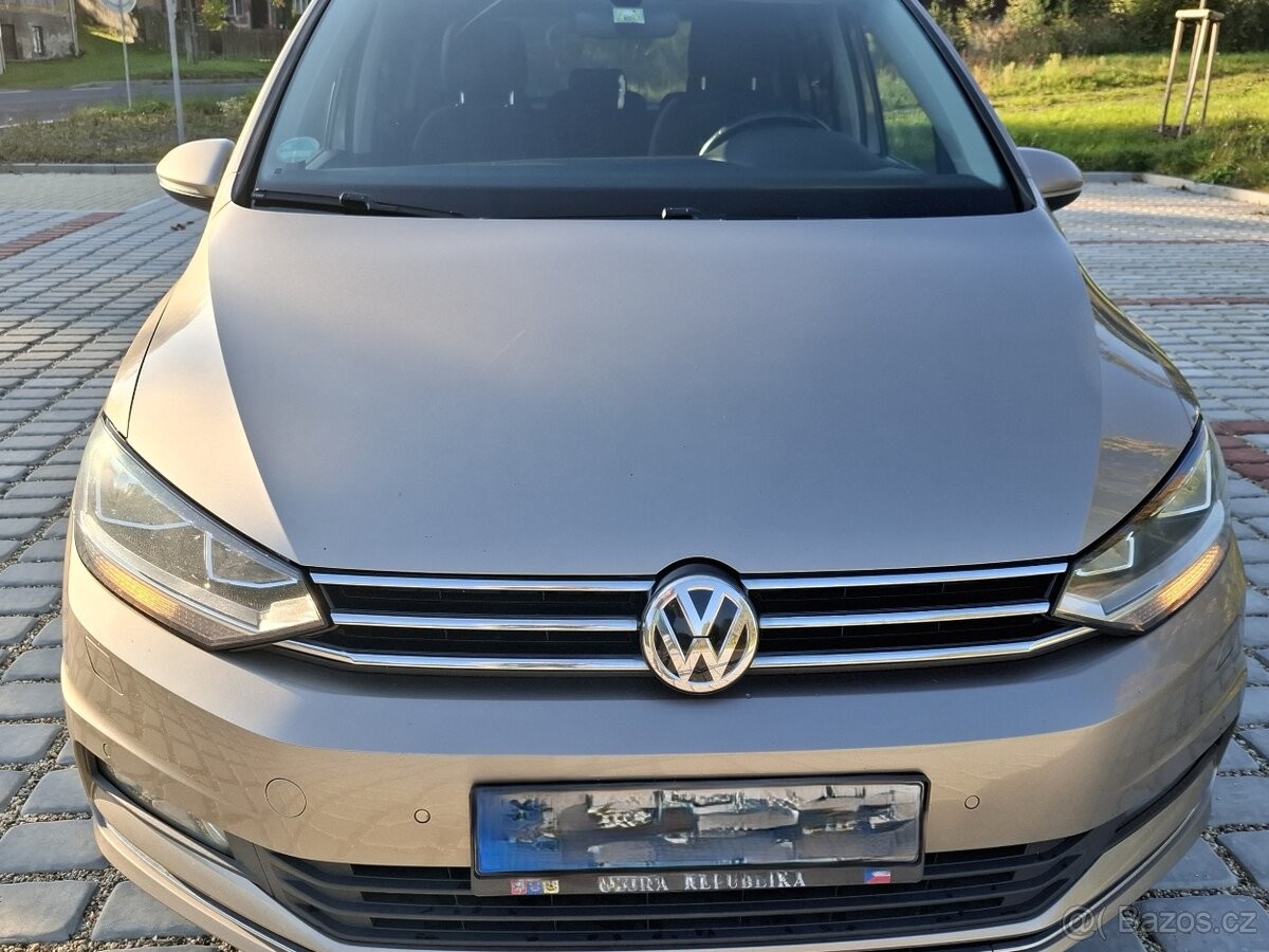 Volkswagen Touran 2,0   TDi Highline – 2017 – ACC, NAV