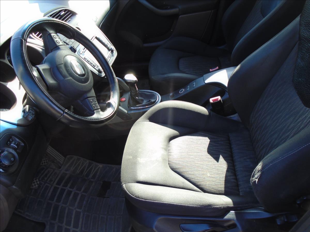 seat-altea-2-0-4x4 - 9