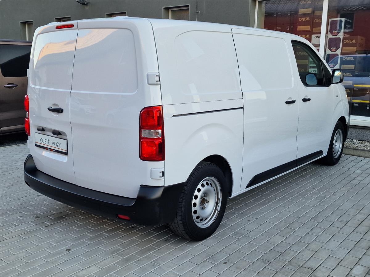 opel-vivaro-1-5cdti-88kw-puvod-cr-1-maj - 9