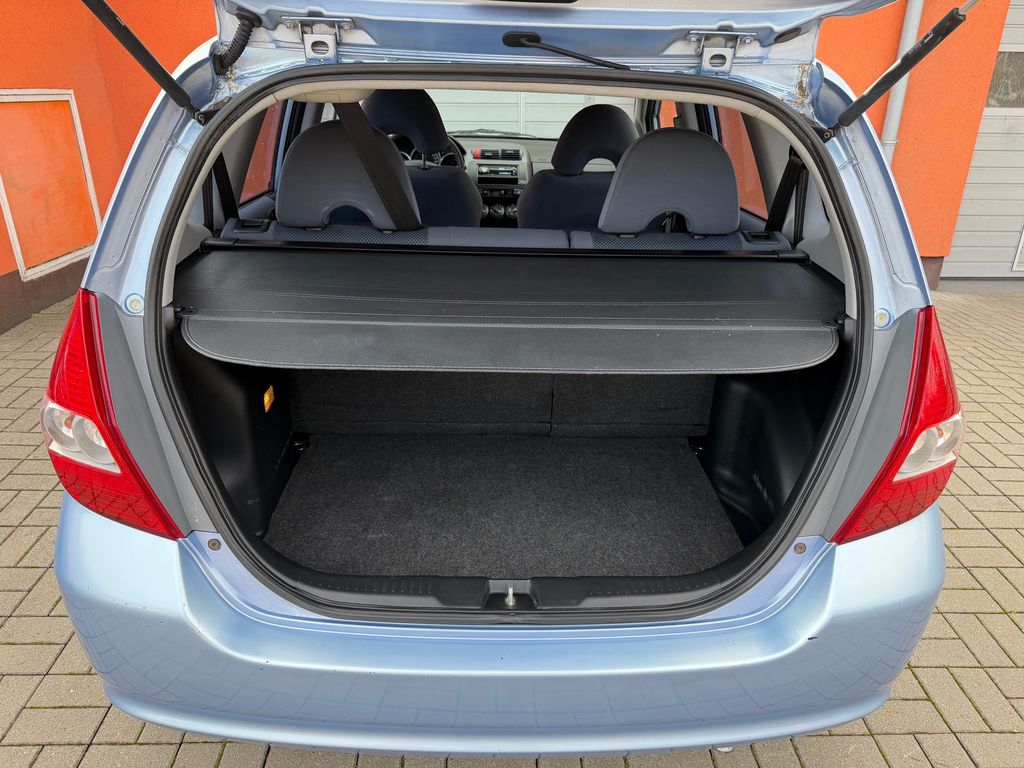 honda-jazz-1-3i-63kw-2-maj-nova-tk - 6