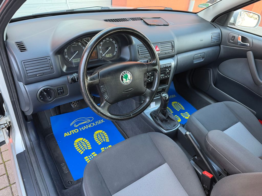 skoda-octavia-1-6i-75kw - 9