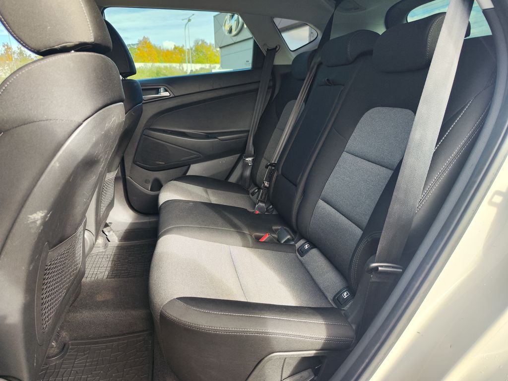 hyundai-tucson-1-6-crdi-85kw-smart - 9