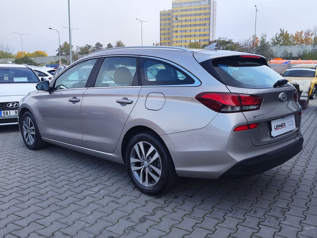 hyundai-i30-1-4-t-gdi-103kw-style-dct - 6