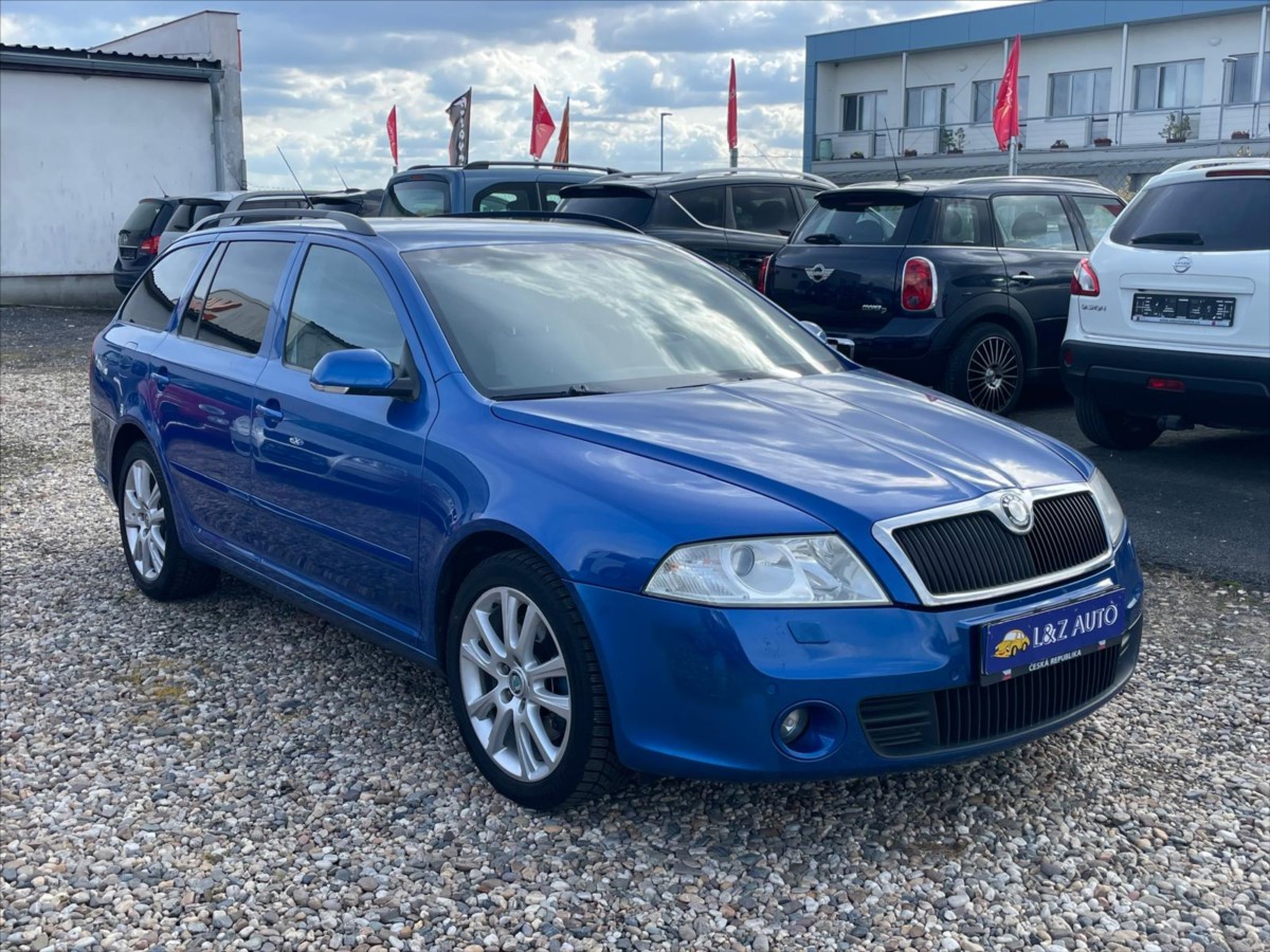 skoda-octavia-2-0-tdi-rs - 2