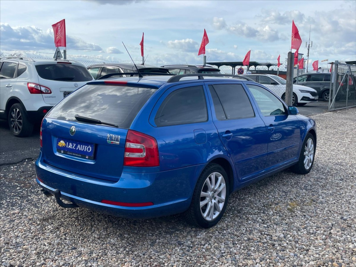 skoda-octavia-2-0-tdi-rs - 5