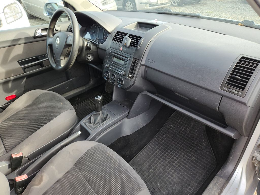 volkswagen-polo-1-2i - 9