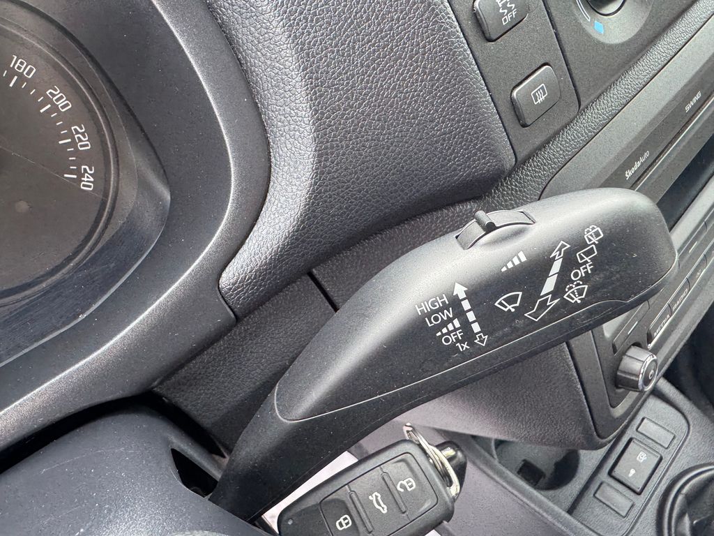skoda-fabia-combi-1-2-htp-ambition - 9