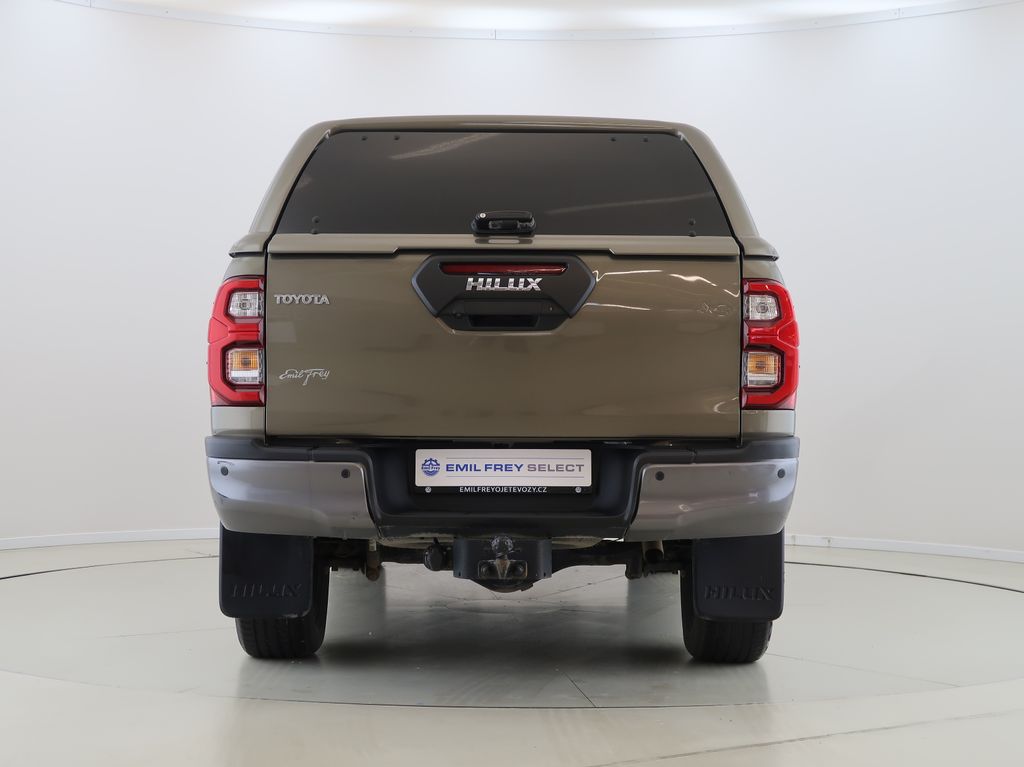 toyota-hilux-2-8d-invincible-4x4-cz-1maj - 5