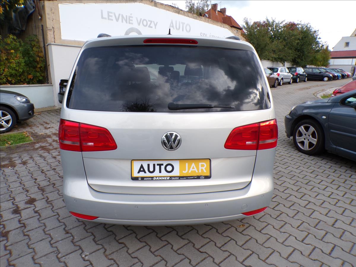 volkswagen-touran-2-0-tdi-digi-klima - 5