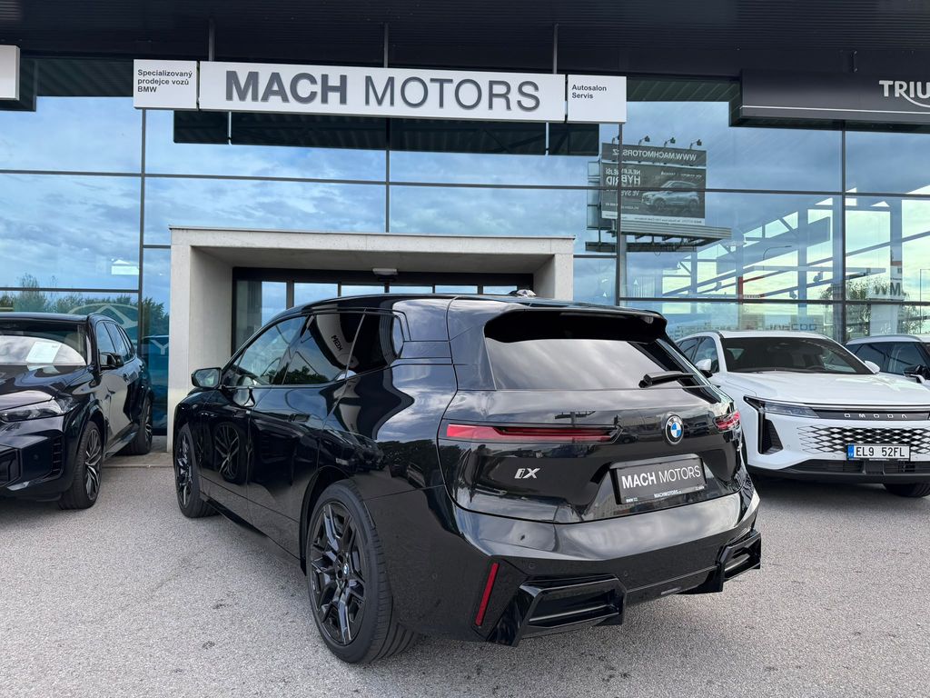 bmw-ix-vzduch-ventilace-el-tazne-top-dojezd-563km - 7