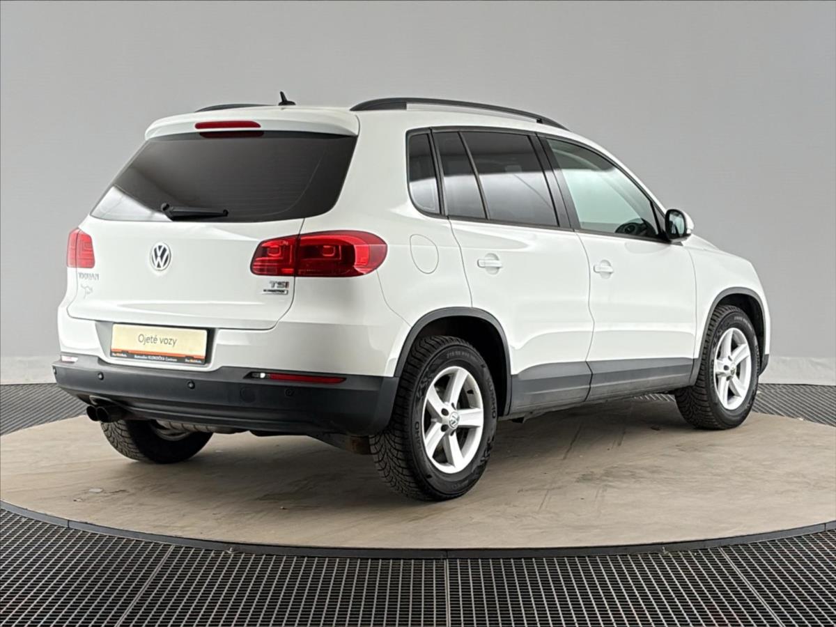 volkswagen-tiguan-1-4-tsi-trendline - 1