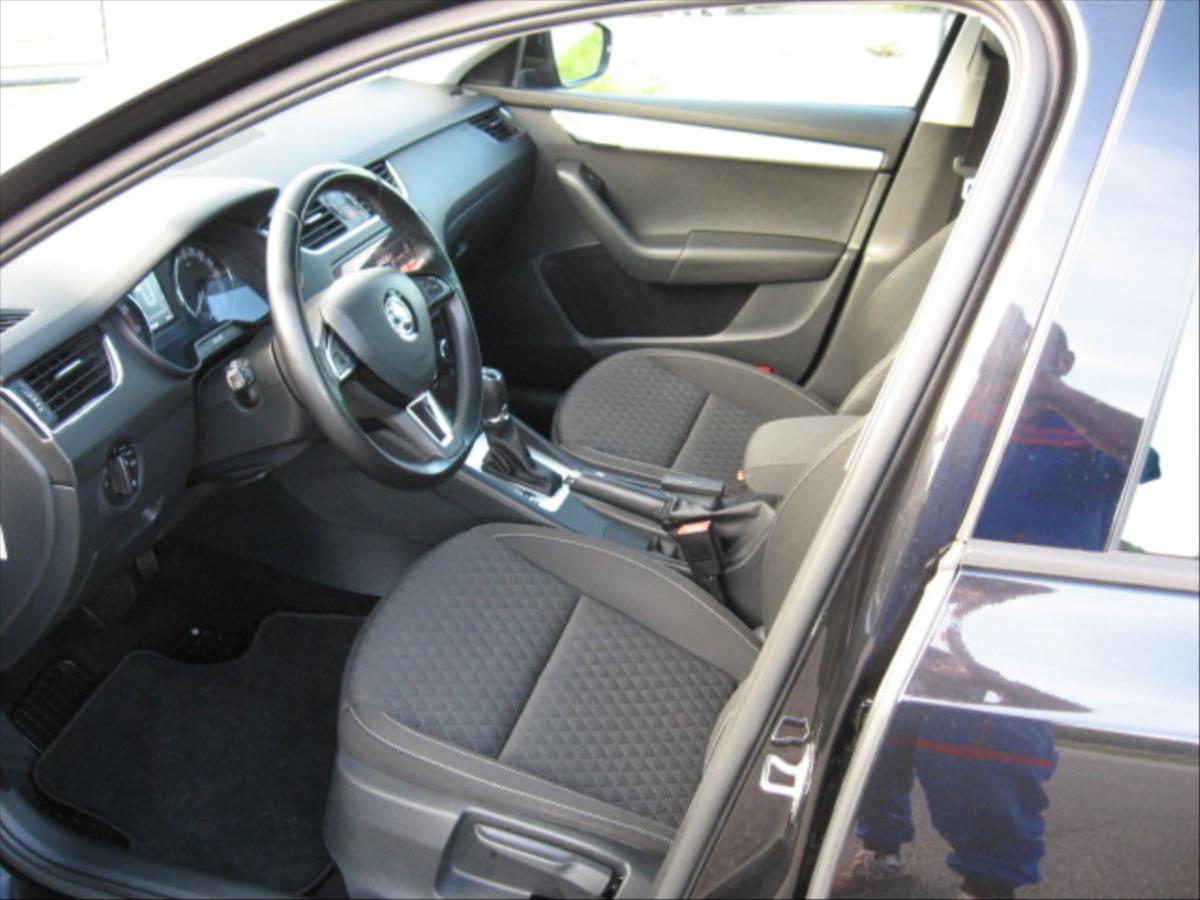 skoda-octavia-1-4-kw-110-drive-dsg - 6