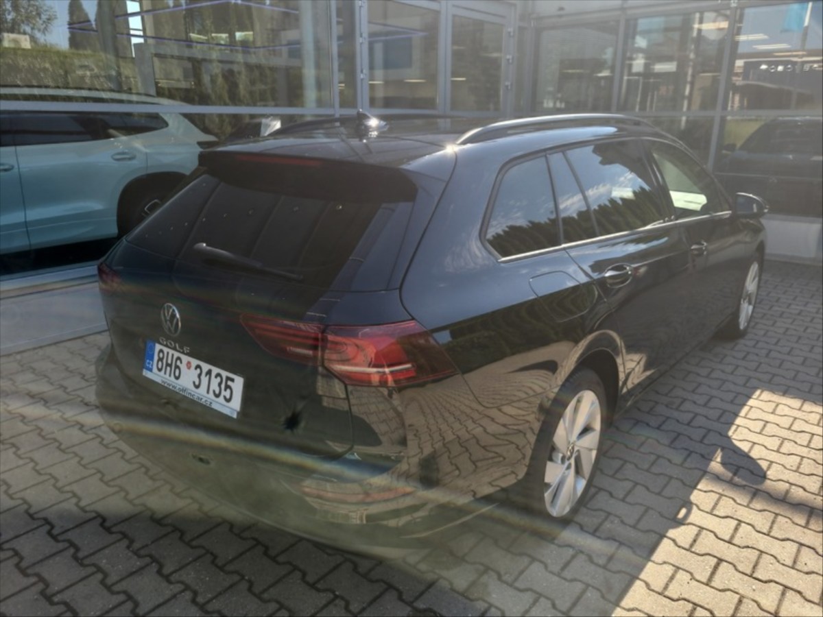 volkswagen-golf-variant-1-5-tsi-85kw - 1