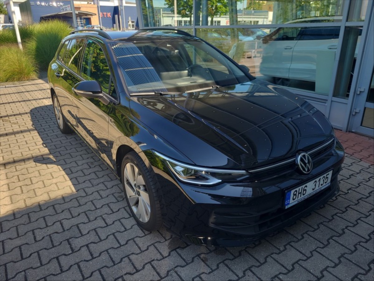 volkswagen-golf-variant-1-5-tsi-85kw - 3