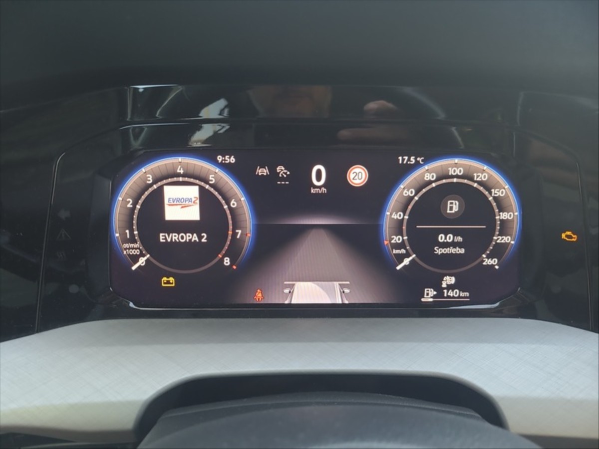 volkswagen-golf-variant-1-5-tsi-85kw - 7