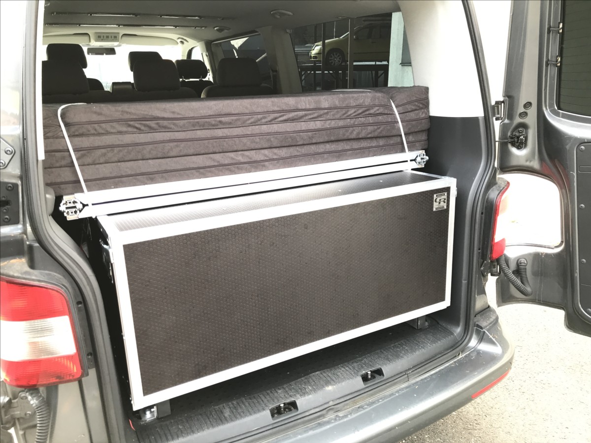 volkswagen-caravelle-2-0-tdi-long-obytna-vestavba - 6