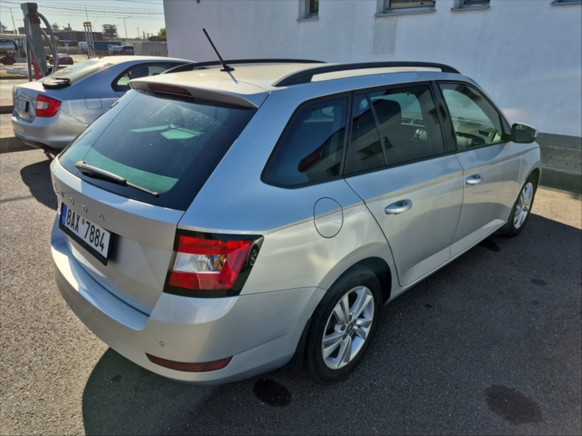 skoda-fabia-1-0-tsi-70kw-combi - 1