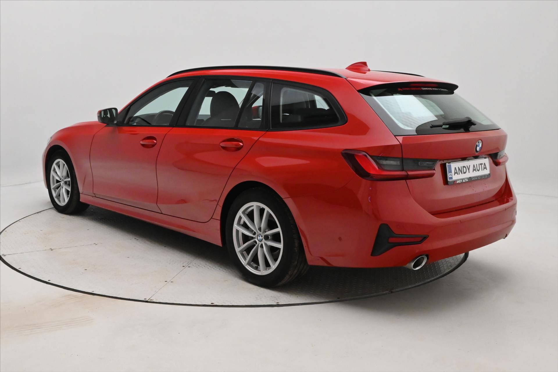 bmw-rada-3-2-0-320d-140-kw-steptronic-zaruka-a-5-let - 6