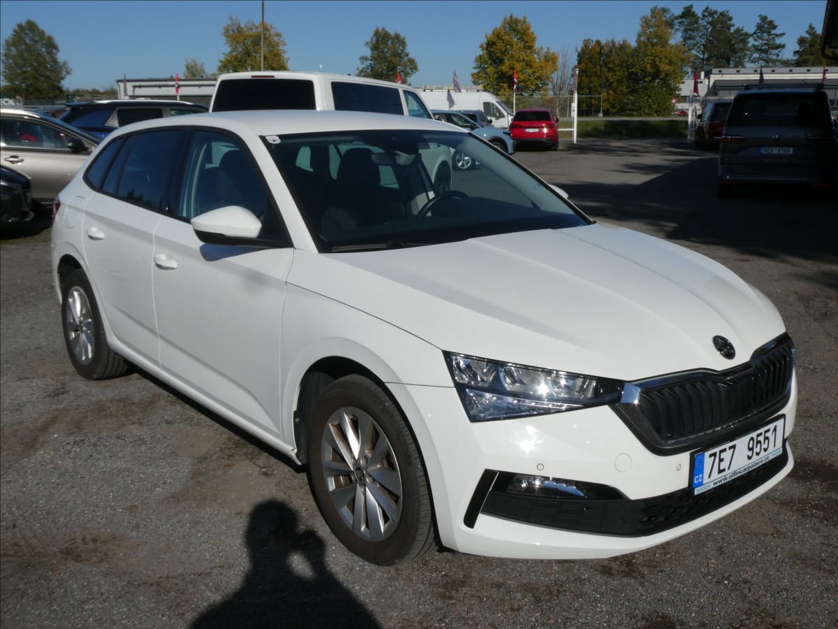 Škoda Scala 1,0 TSi 81kW Style, NAVIGACE