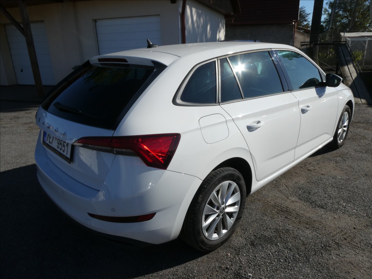 skoda-scala-1-0-tsi-81kw-style-navigace - 8