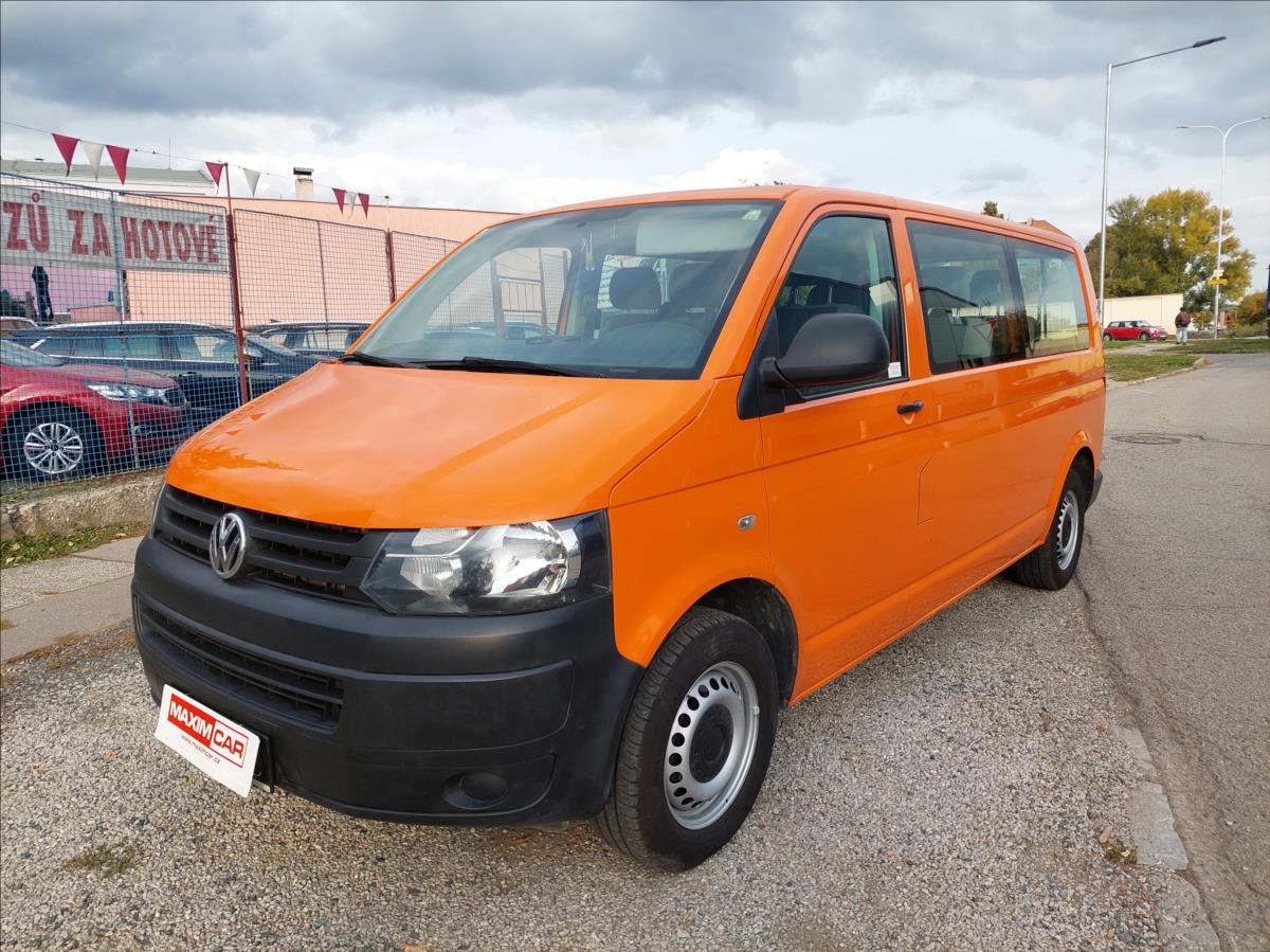 Volkswagen Transporter 2,0 TDI 103 kW Long 9 míst