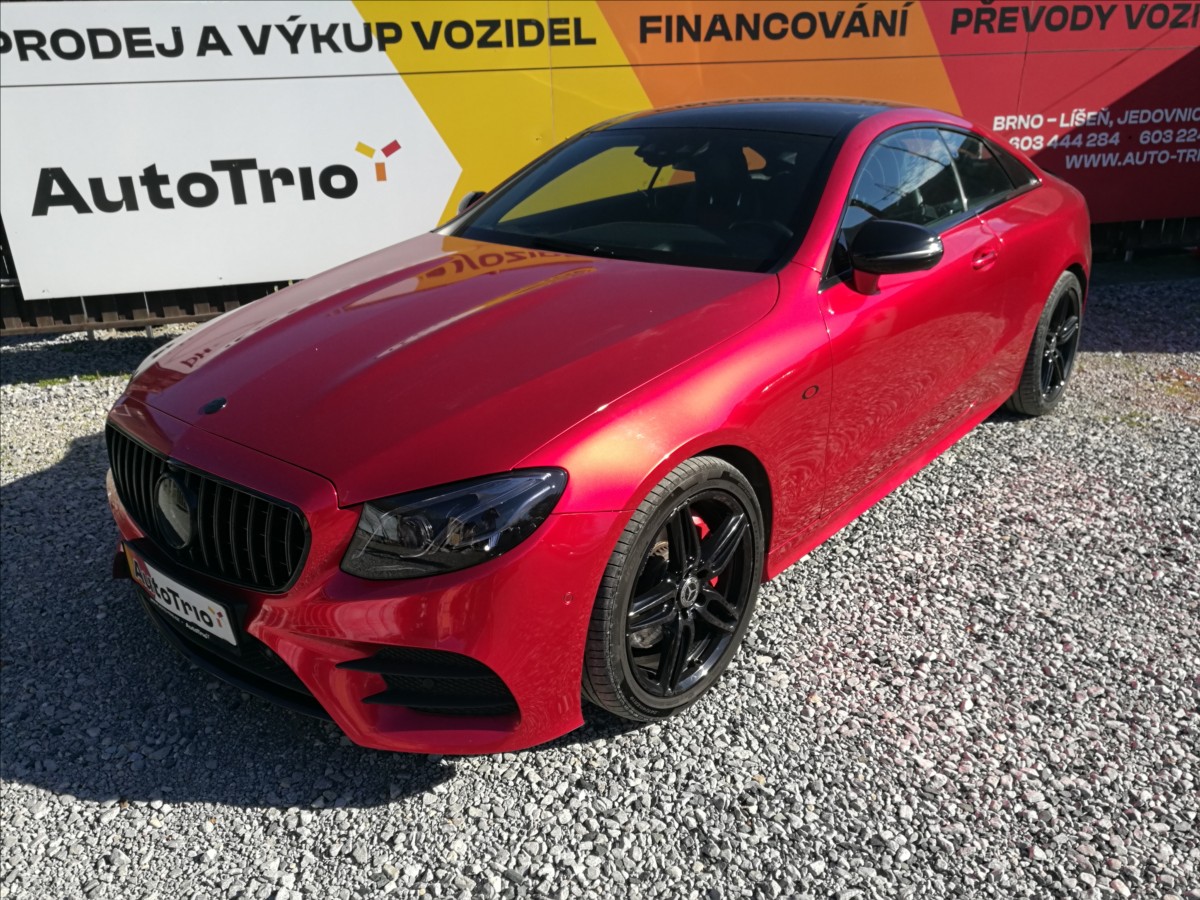 Mercedes-Benz Třídy E E 300 kupé odpočet DPH