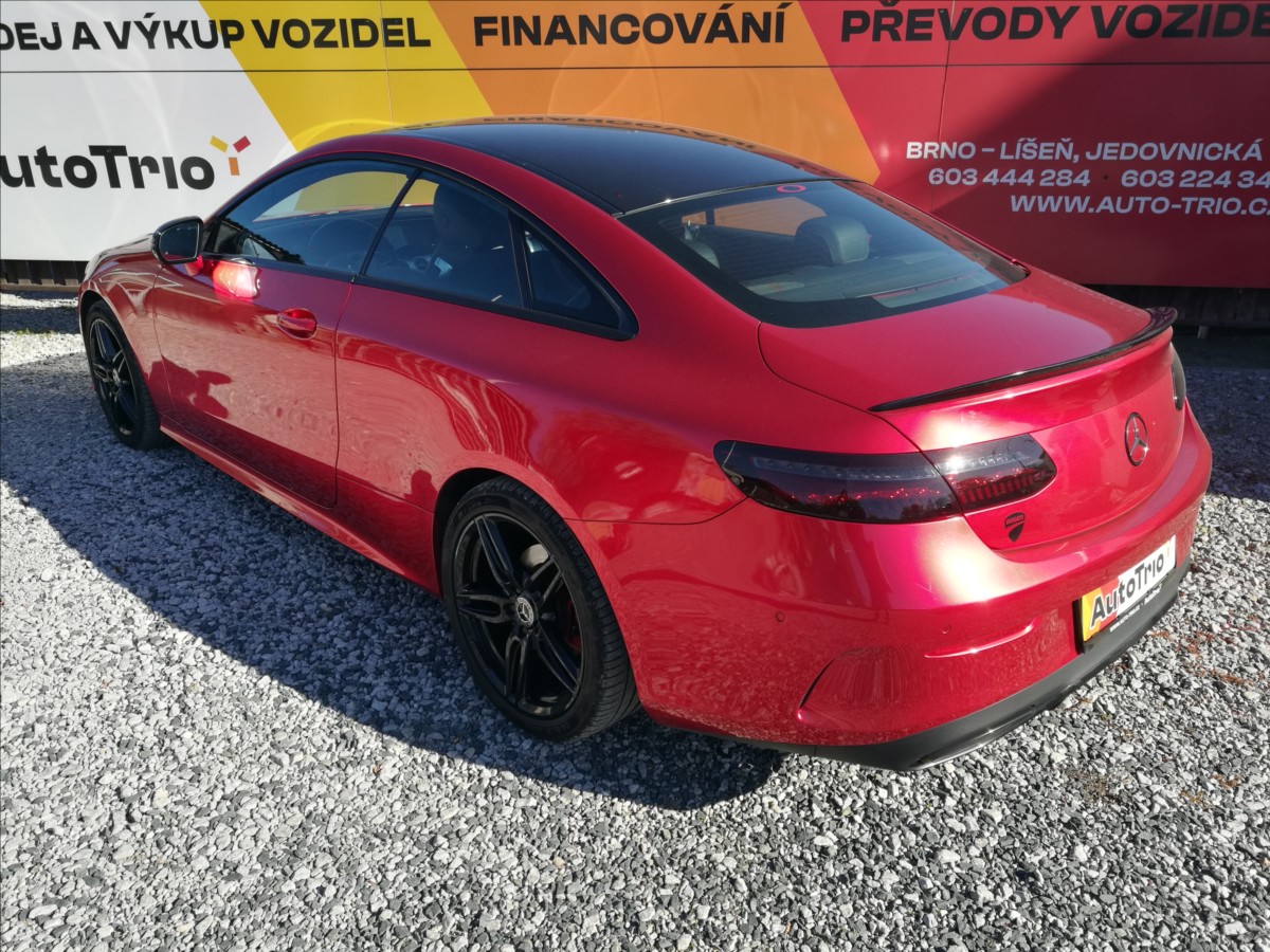 mercedes-benz-tridy-e-e-300-kupe-odpocet-dph - 3