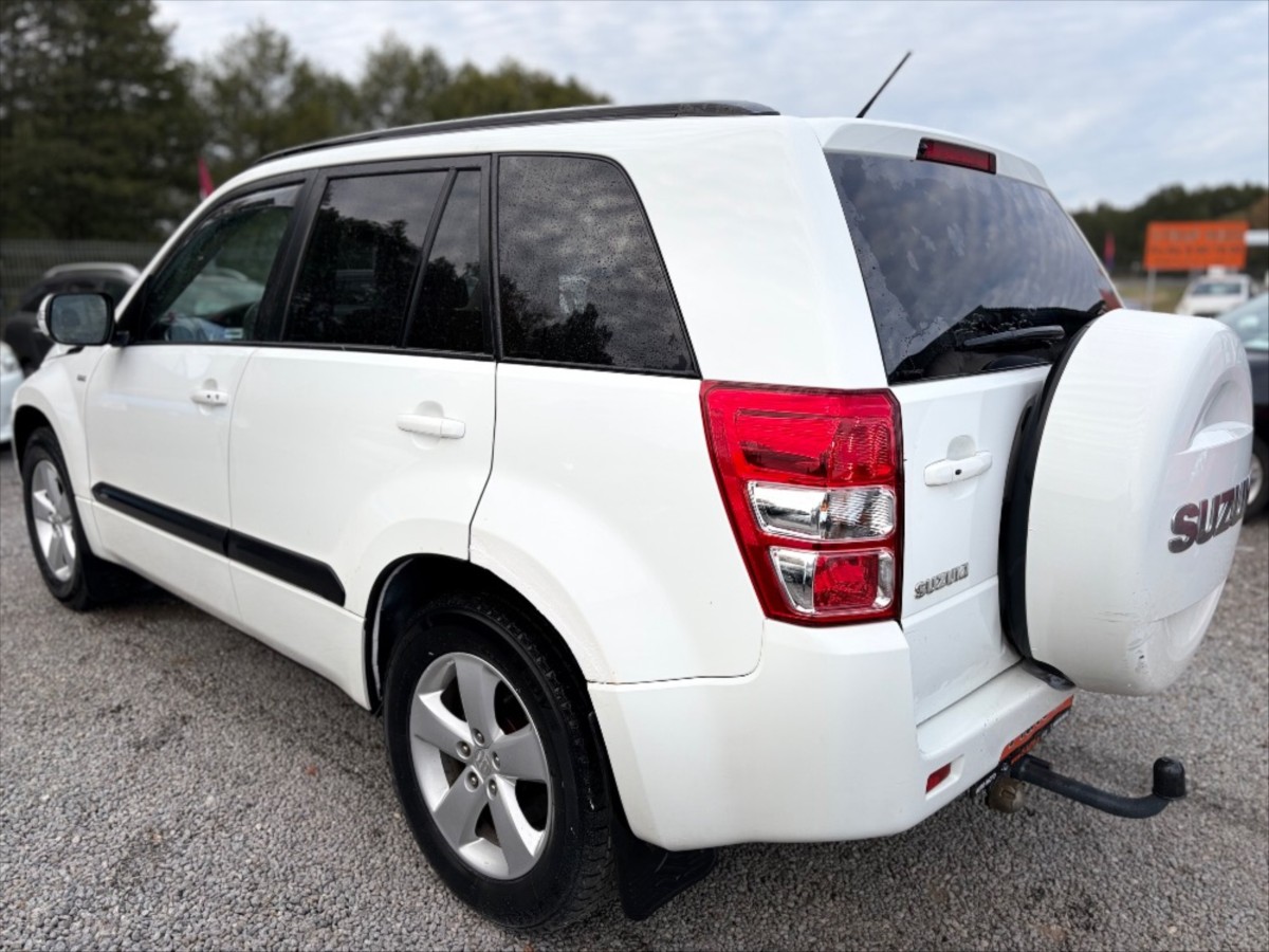 suzuki-grand-vitara-1-9-ddis-po-rozvodech-4x4-dph - 3
