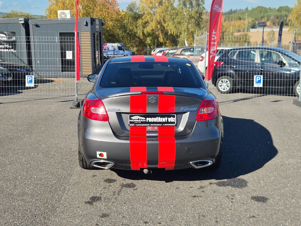 suzuki-kizashi-2-4i-131kw-lpg-4wd-webasto - 5