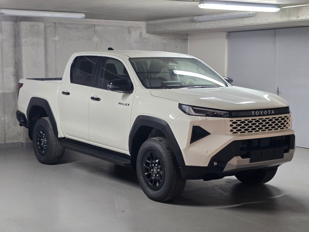 toyota-hilux-2-8-d-at-double-cab-active-4-4 - 2