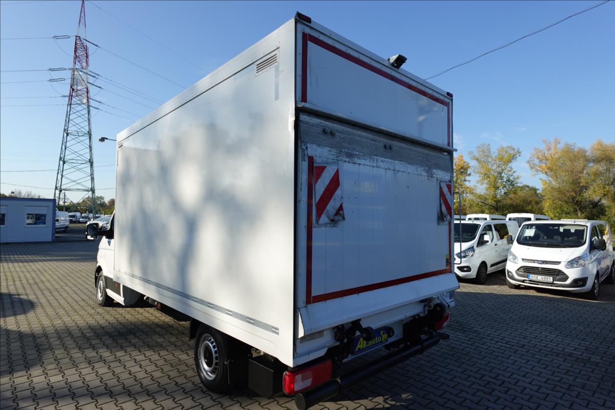 volkswagen-crafter-2-0-tdi-skrin-celo-klima-serviska - 8