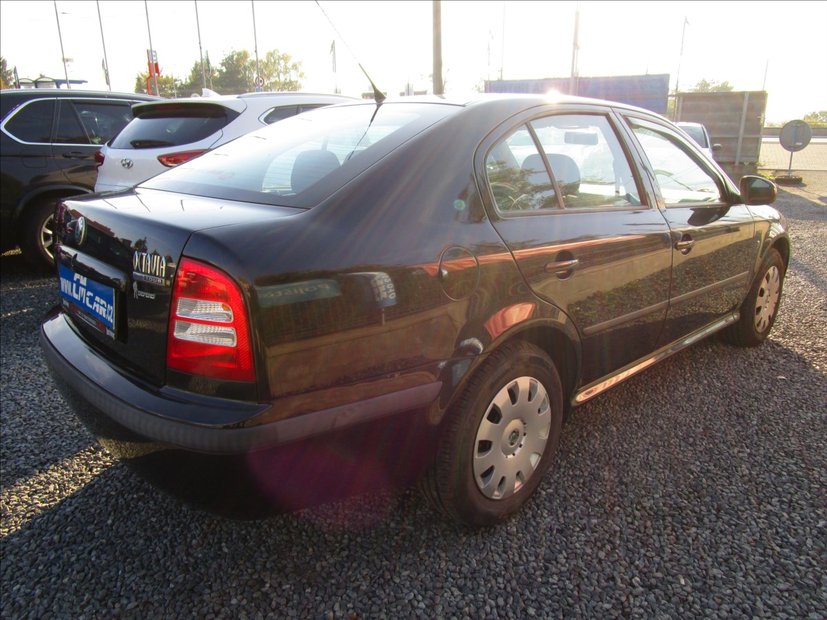 skoda-octavia-1-6mpi-75kw-tour-klima-2-maj - 3