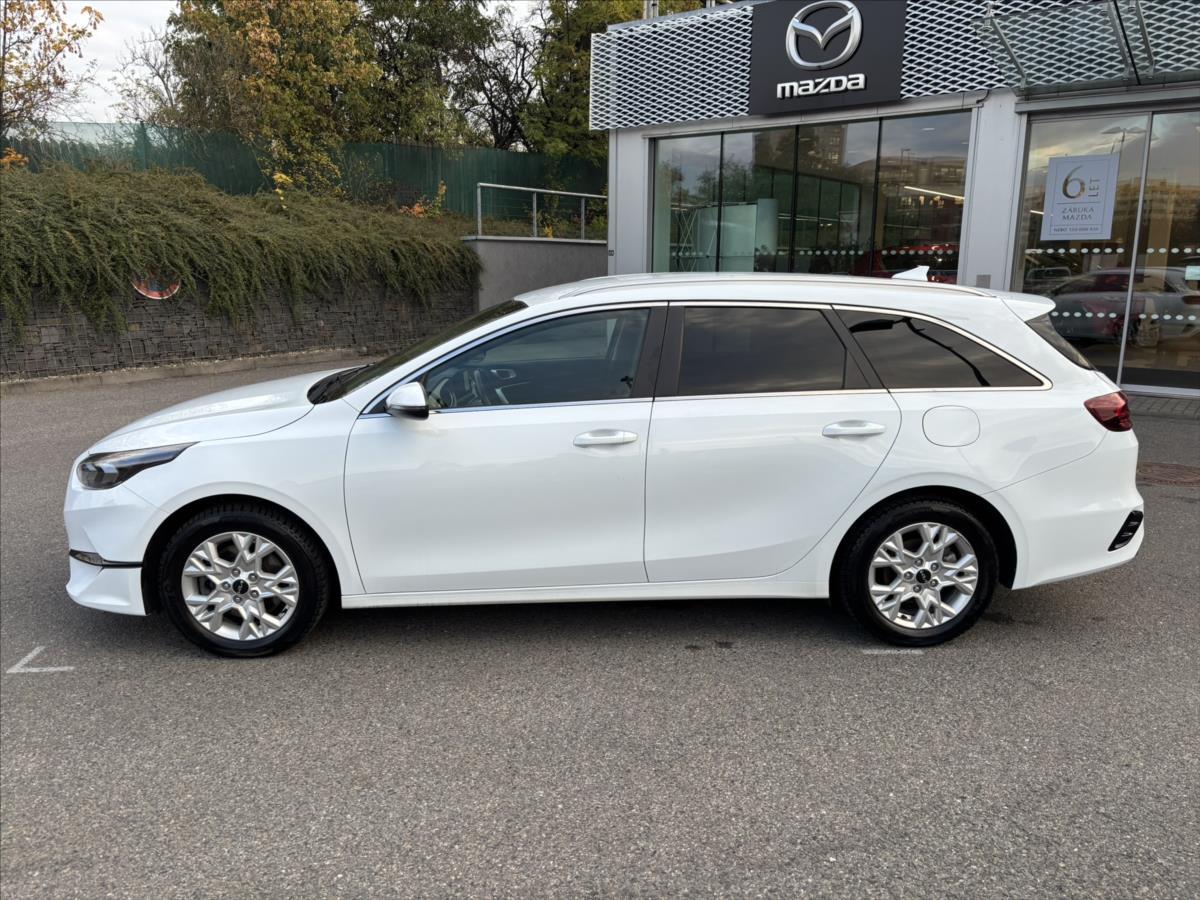 kia-ceed-1-5-tgdi-118kw-top-zaruka-navi - 1