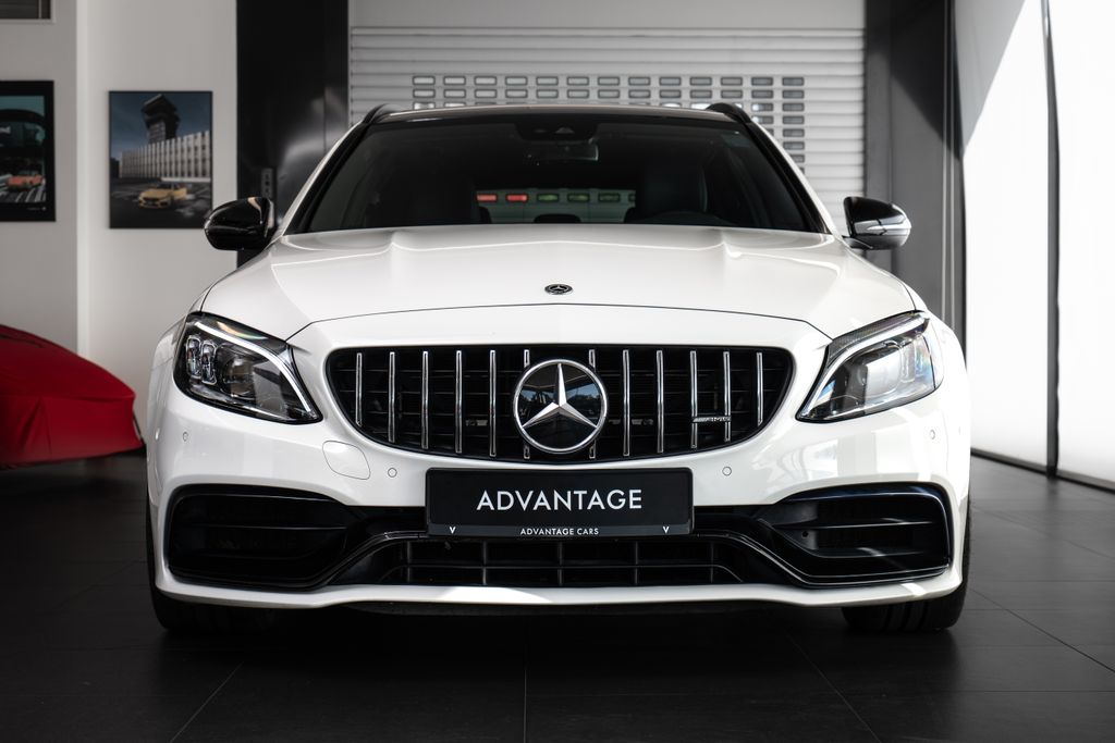 mercedes-benz-tridy-c-burmester-pano - 1