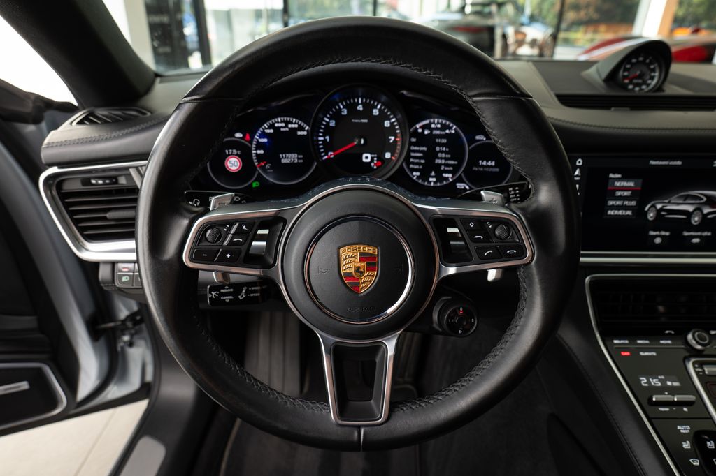 porsche-panamera - 5