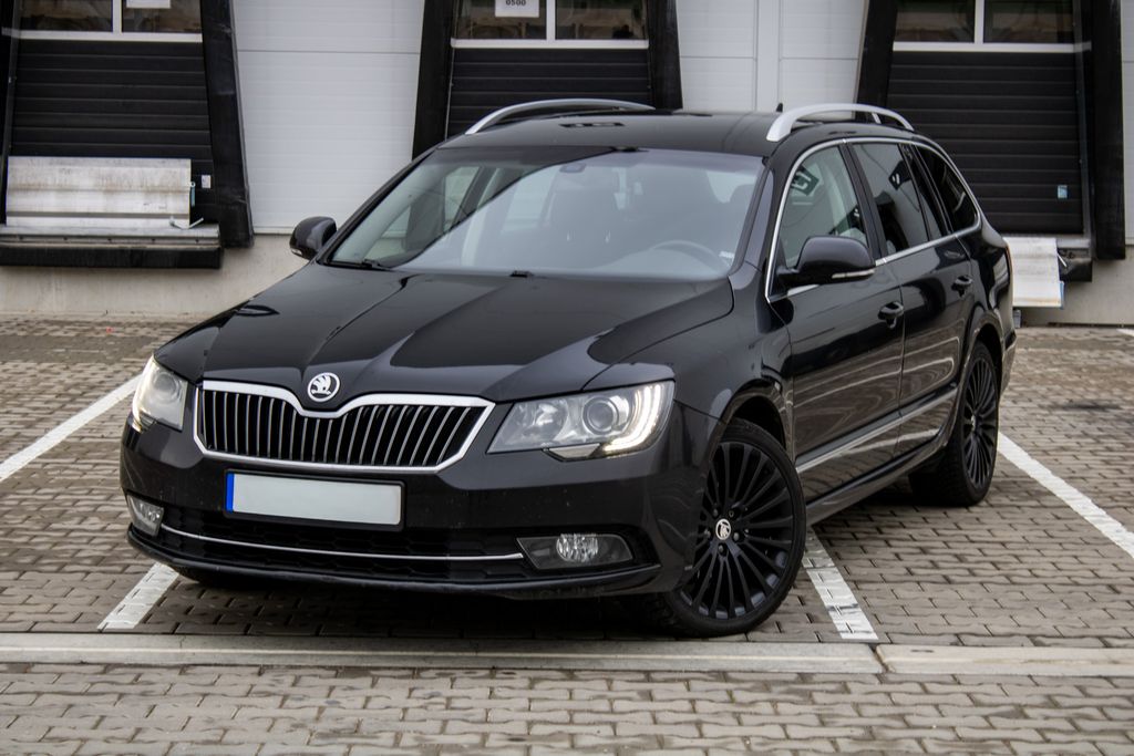 Škoda Superb 