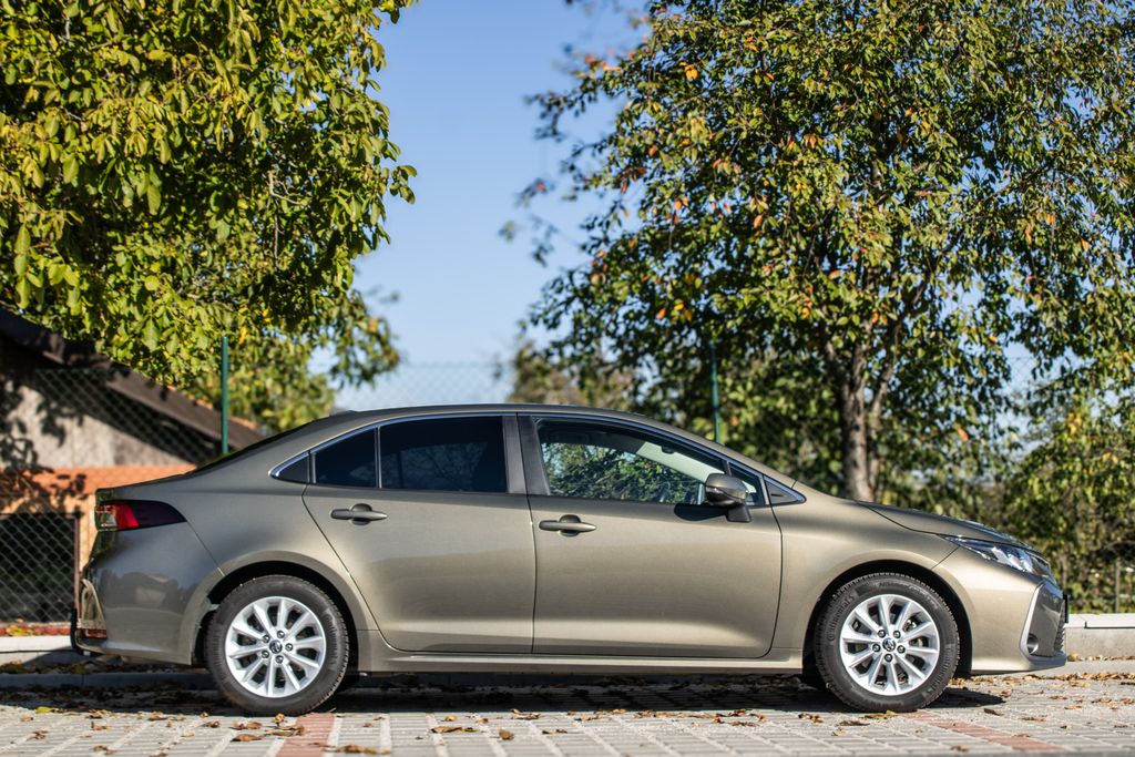 toyota-corolla - 3