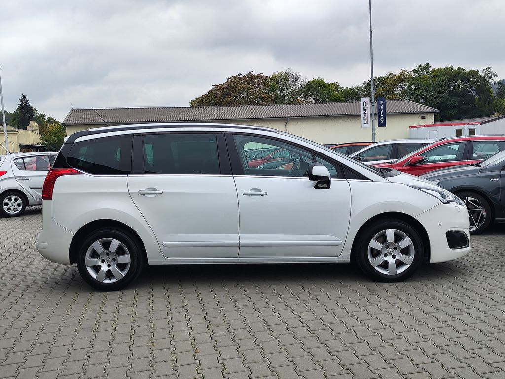 peugeot-5008-2-0-hdi-110kw-allure - 3