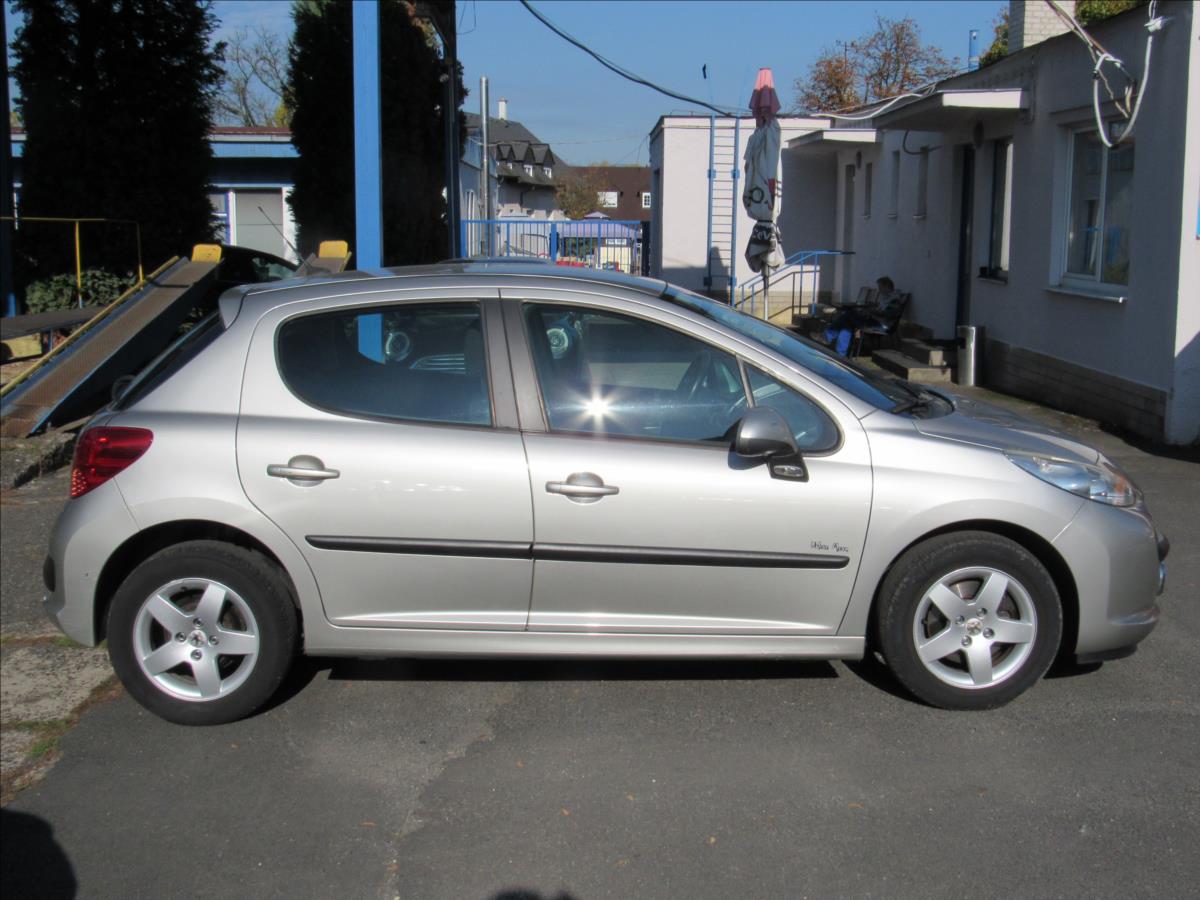 peugeot-207-1-4-i-70kw - 7