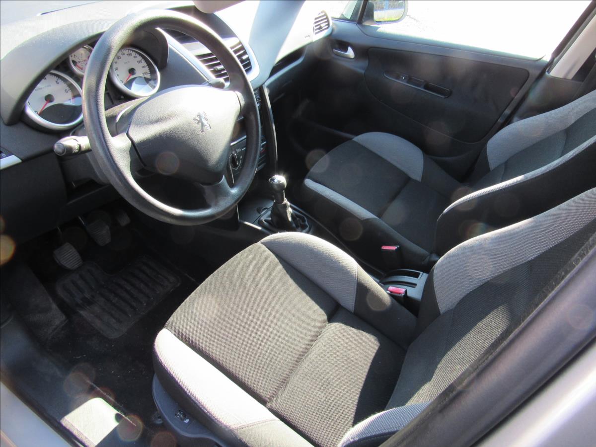 peugeot-207-1-4-i-70kw - 8