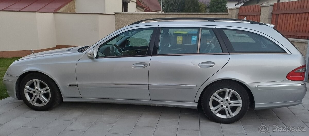 mercedes-benz-tridy-e-2-2-220-cdi-automat-2007 - 4