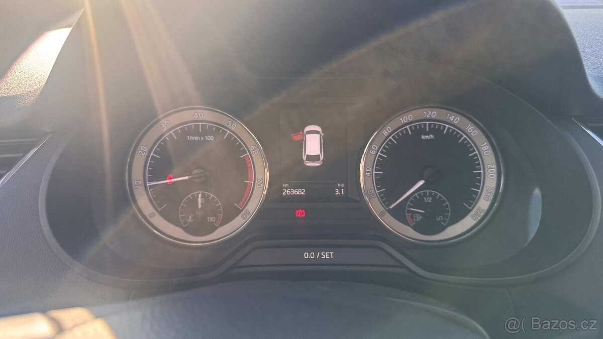 skoda-octavia-1-0 - 6
