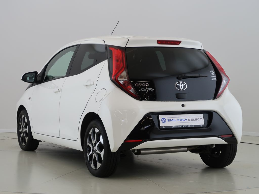 toyota-aygo-1-0i-53kw-automat-cz-1maj - 6