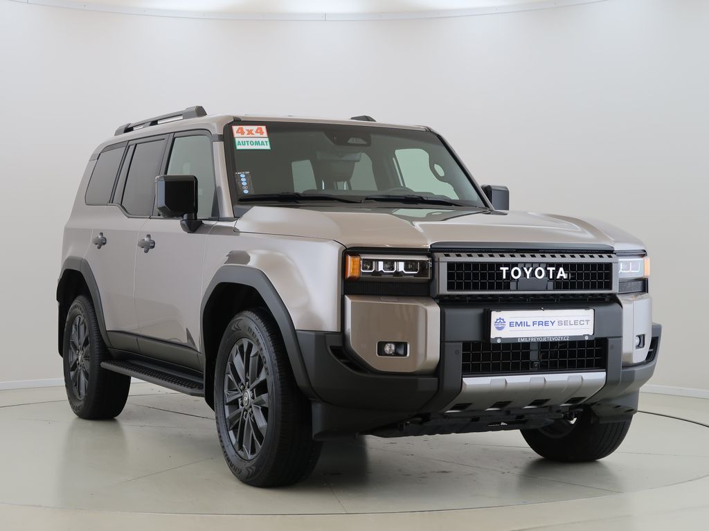 toyota-land-cruiser-2-8d-executive-jbl-cz-1maj - 2