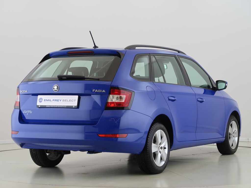 skoda-fabia-1-0-tsi-70kw-ambition-cz - 4