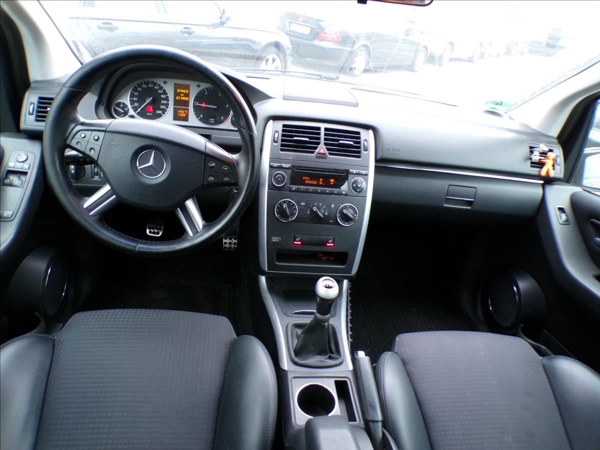 mercedes-benz-tridy-b-2-0-200cdi - 6
