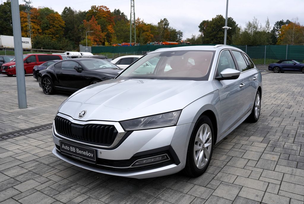 skoda-octavia-kombi-iv-2-0-tdi-120-ps-navi - 1